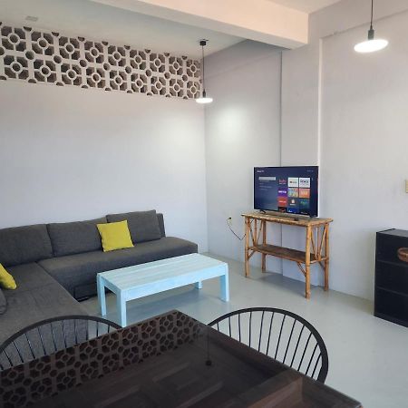 Large And Comfy Apartment, Near Dt And Principal Beach! 지와타네호 외부 사진