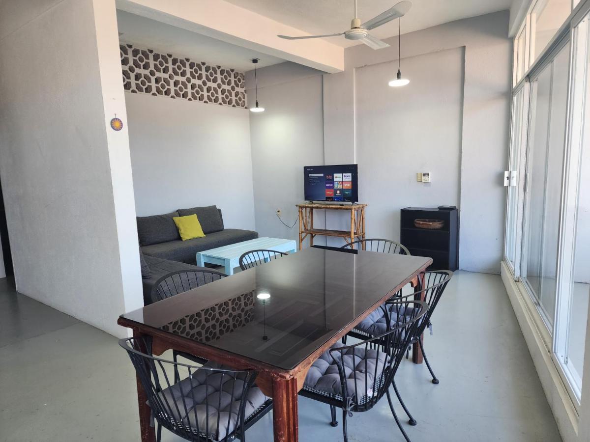 Large And Comfy Apartment, Near Dt And Principal Beach! 지와타네호 외부 사진