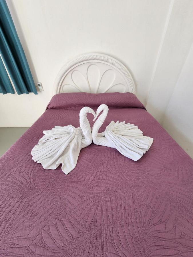 Large And Comfy Apartment, Near Dt And Principal Beach! 지와타네호 외부 사진